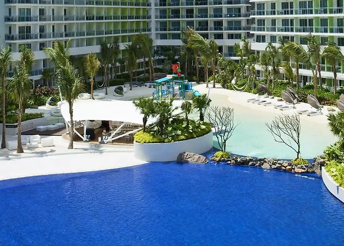 Hotel Azure Urban Residences *